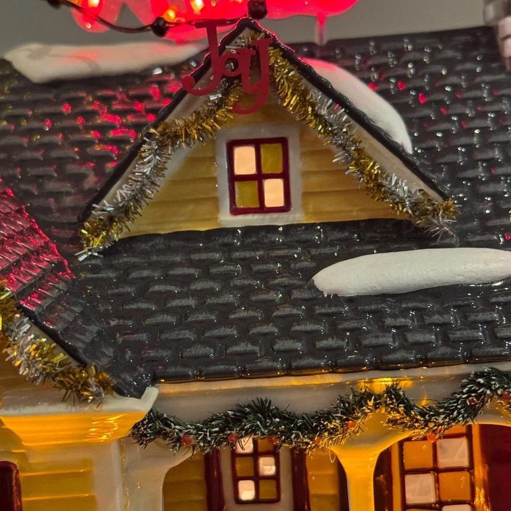 Department 56 Noel House Snow Village Christmas Lane Lighted w/ Box Dept 56